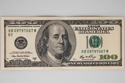100 долларов - 100 фото запаса долларовой банкноты Стоковое Изображение -  изображение насчитывающей залемь, пиратсва: 37945389