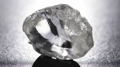 Особо крупный алмаз весом в 342 карата найден в Южной Африке: компания  Petra Diamonds обнаружила алмаз наивысшего качества на руднике Куллинан