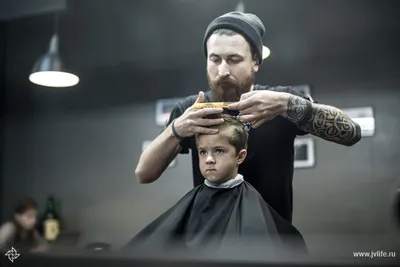 Что такое барбершоп и в чем его отличие от парикмахерской | Высоцкая Life