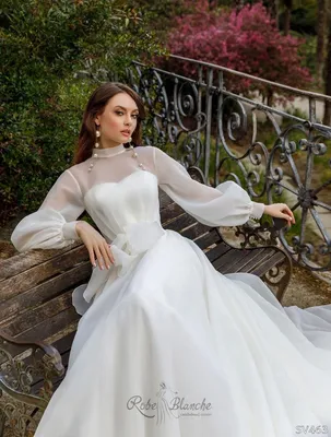 Белое свадебное платье с прозрачным корсетом купить в Москве