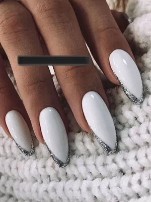 Nail Couture - ПОЧЕРНЕЛ БЕЛЫЙ ФРЕНЧ: РАЗБИРАЕМ ВОПРОСЫ От чего же светлый  френч может почернеть или изменить цвет? Причины могут быть разные. В  основном об одежду, о крашенные волосы, чернила, овощи и