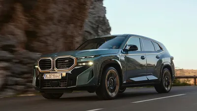 2023 BMW X8 spy shots and video: Flagship crossover in the works