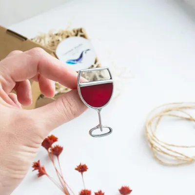 Блог » Как наливать вино в бокал