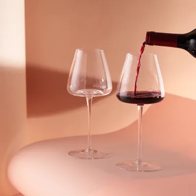 20 причин, чтобы пить по бокалу вина каждый день