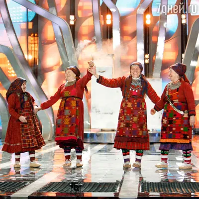 Фольклорные ансамбли в Звенигороде - Ансамбли на мероприятия - Артисты: 111  танцоров ансамбля