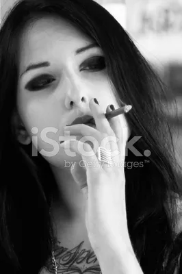 Нарисованная рука с сигаретой - 71 фото