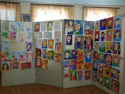 Выставка-конкурс детских работ к празднику «8 Марта» — stavsad12.ru