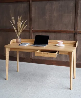 Как выбрать удобный письменный стол для домашнего кабинета | Блог о дизайне  интерьера OneAndHome