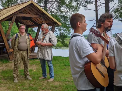 В поисках позитива. Барды