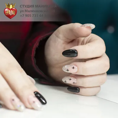 tanyaa_nails | витражный маникюр с красным градиентом / маникюр к 8 марта /  весенний маникюр / дизайн ногтей | Дзен