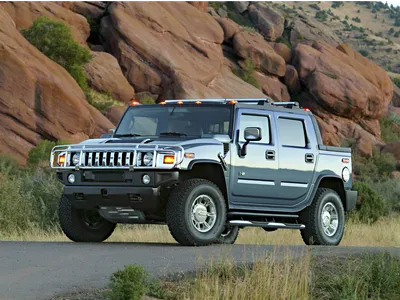 Hummer H3 Photos and Images | Shutterstock