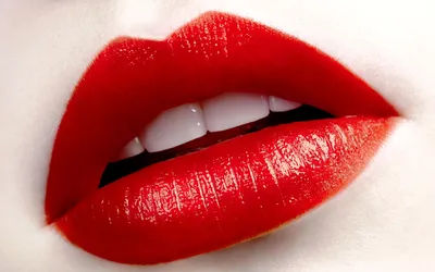Стрелки и красные губы: классический макияж - Olga Blik