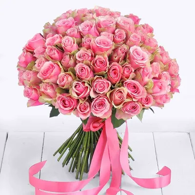 Букет 11 розовых роз в шляпной коробке - Luxury Roses Спб