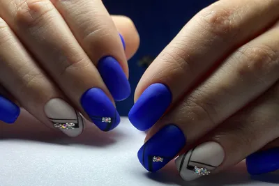 Синий маникюр 2024 [128 фото] — идеи синего дизайна ногтей