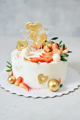 именинный торт со значком коронной линии Иллюстрация вектора - иллюстрации  насчитывающей венчание, тонко: 223689454
