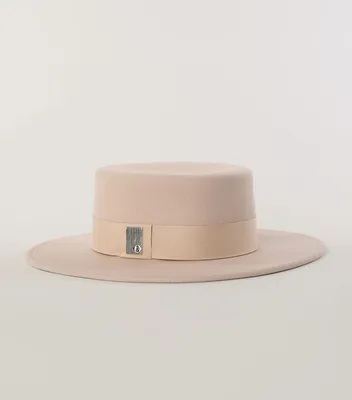 Шляпа федора - история головного убора, почему так называется, свойства и  особенности федоры