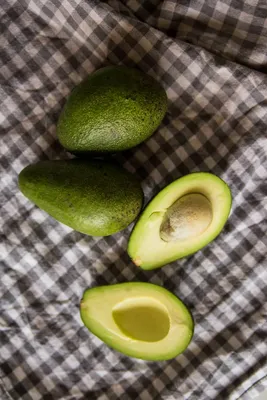 5 способов вкусно приготовить авокадо | GQ Россия