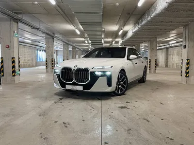 BMW 740