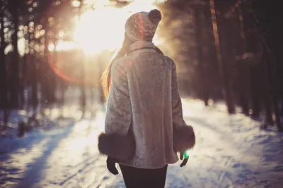 Зима и девушки - красивые картинки (50 фото)