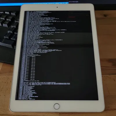Have an old iPad lying around? You might be able to make it run Linux soon  | Ars Technica