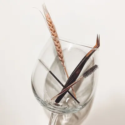 Визуал лешмейкера. Лешмейкер. Наращивание ресниц. Фон для блога | Reed  diffuser, Diffuser, Incense