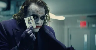 В «Бэтмене» с Паттинсоном появился новый Джокер: отрывок фильма утек в Сеть