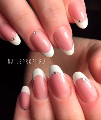 Коррекция френч + стразы - Студия красоты \"NailsProfi\"