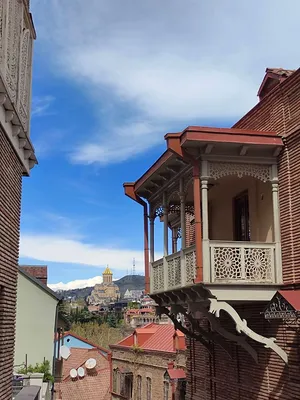 Исторический центр города Тбилиси. Вид на берег реки Кура. Stock Photo |  Adobe Stock