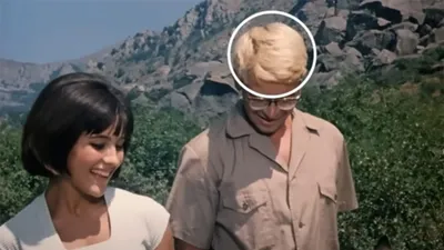 В «Кавказской пленнице» нашли обидный киноляп. Внимание на волосы Шурика |  РБК Life