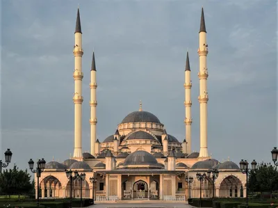 Голубая мечеть: описание, адрес, время и режим работы 2024