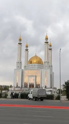 Восточные мечети: 7 неповторимых образцов архитектуры исламского мира