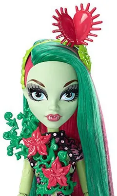 Monster High Electrified Dolls: Venus, Twyla, Draculaura, and Silvi –  Zombuki Dolls