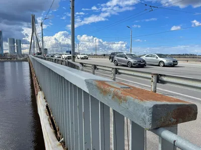 В пробке у Крымского моста встали 1,2 тыс. машин — РБК