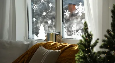 Как украсить окно к Новому году 2024: 86 идей оформления | ivd.ru