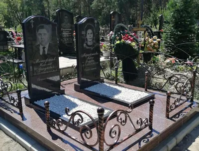 Фото гранитных памятников на могилу военным. Образцы ритуальных надгробных  памятников военнослужащим на кладбище