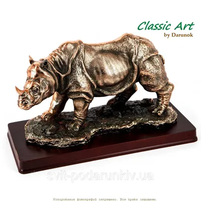 портрет головы носорога в профиль Стоковое Изображение - изображение  насчитывающей звеец, родн: 222625149