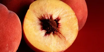 Плоды для персикового персика с листом, изолированным на белом фоне  Стоковое Фото - изображение насчитывающей еда, десерт: 161669816