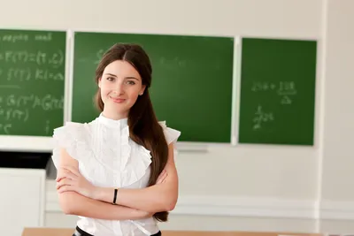 Учителя оценили уровень сложности работы в школе в 2020 году - Российская  газета