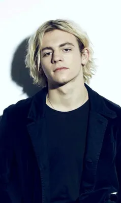 Плакаты,постеры рок-группа R5 Ross Lynch Росс Линч: 30 грн. - Сельхоз  животные Одесса на Olx