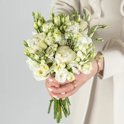 Букет невесты «Красота любви» – заказать в Красноярске в компании  «Ромашково»