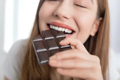 Чем полезен шоколад? Положительные свойства, калорийность и состав,  рекомендации диетолога - Чемпионат