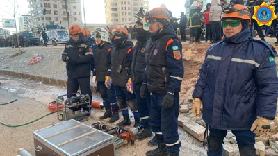 Российские спасатели нашли $150 тыс наличными под завалами жилого дома в  Турции - МЧС - 14.02.2023, Sputnik Армения