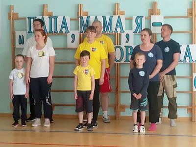 Десять креативных видео-роликов представили семьи Морозовского района на  спортивный онлайн конкурс «Мама, папа, я спортивная семья!»