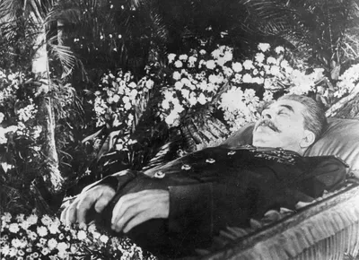Почему Сталина любят или ненавидят — объяснили историки | 360°