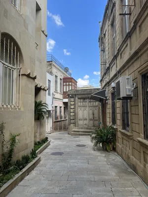 Улицы старого города старый Tbilisi Грузия Стоковое Фото - изображение  насчитывающей историческо, зодчества: 126124668