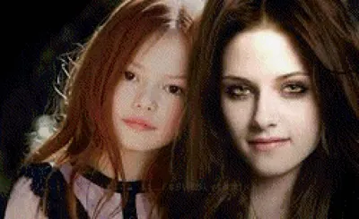 Посмотрите какой красавицей выросла Ренесми в саге \"Сумерки \" ,она сыграла  роль дочери Эдварда и Беллы. ❤😍Маккензи Фой сейчас 19… | Instagram