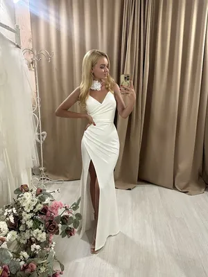 Прямые приталенные свадебные платья купить в СПб, выгодная цена от салона  \"ИнтерСтиль\"