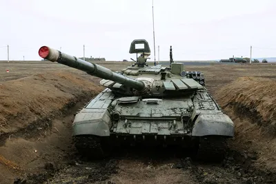 Основной боевой танк Т-72Б4