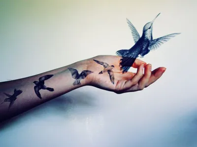 Татуировки с птицами: оригинальные идеи для вдохновения - tattopic.ru