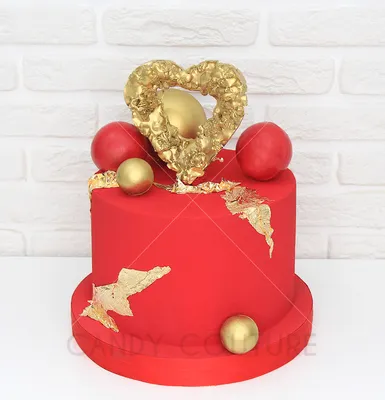 Два торта, два сердца на годовщину свадьбы. Каждому свой торт. Классика в  декоре 😍 Чтобы собрать торт сердце, необходимо испечь два… | Instagram